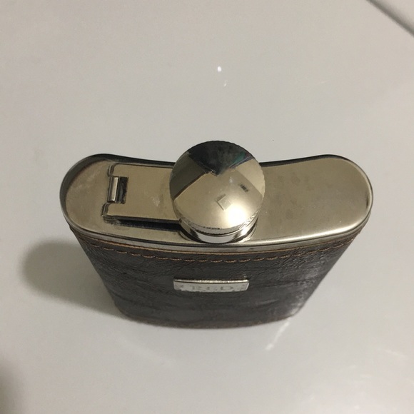 Flask Faux Leather Wrapped Custom Engraved Pocket Size Travel Concert - Picture 2 of 3